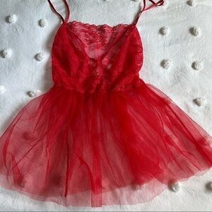 Victoria’s secret lingerie babydoll  red holiday size M
